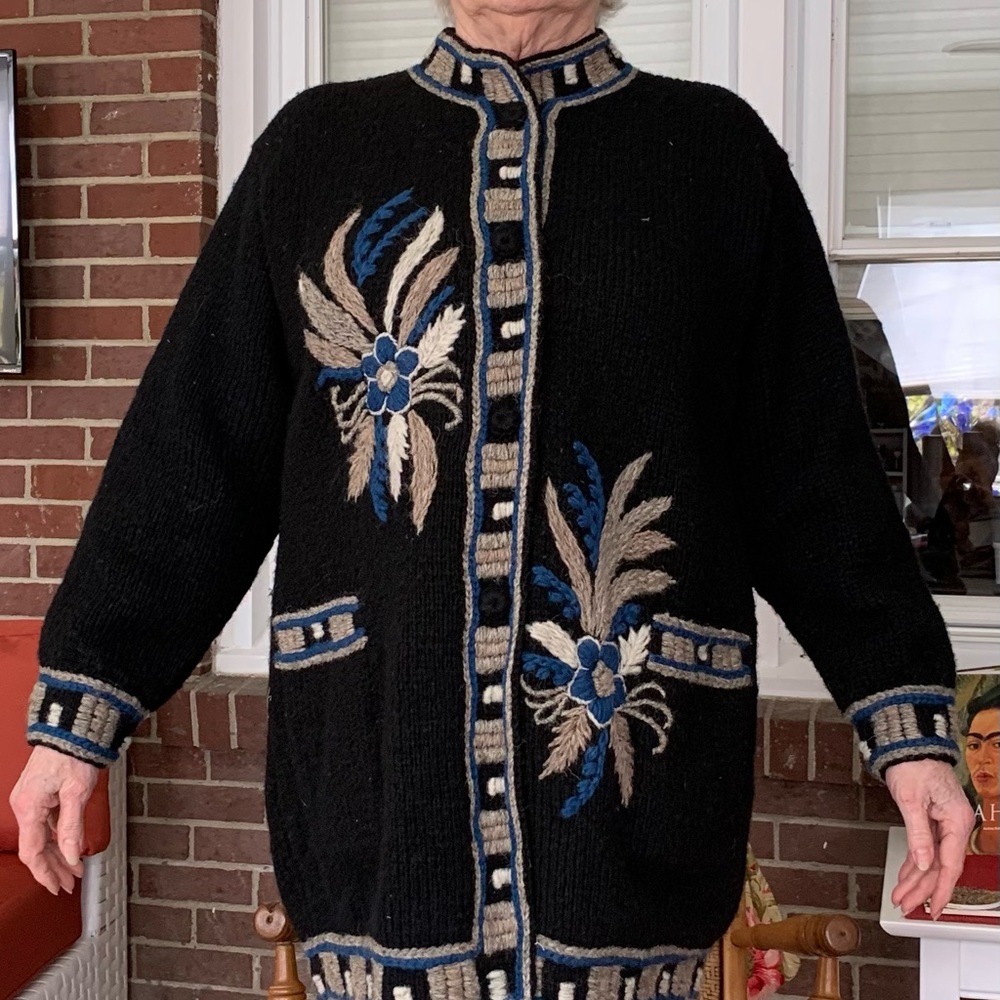 Heavy sweater coat, handmade in Yugoslavia - Picture 2 of 2